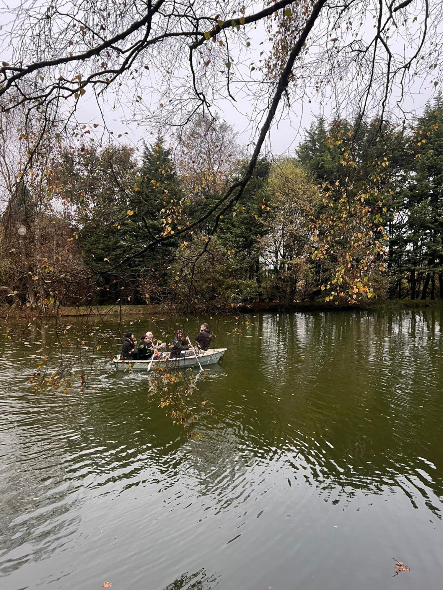 Lakeside Sourdeval Exteriör bild